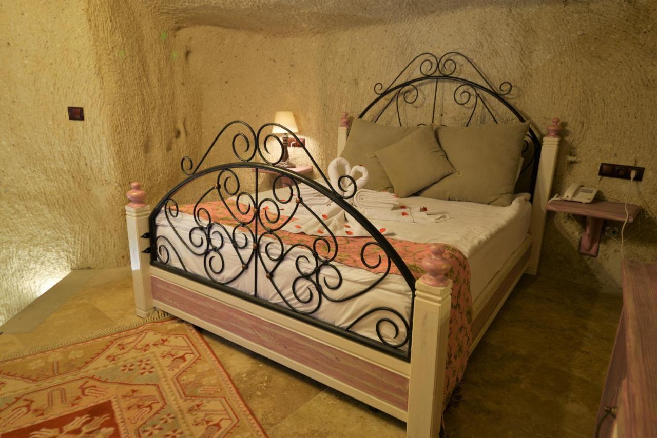 Caftan Cave Suites Göreme Zewnętrze zdjęcie