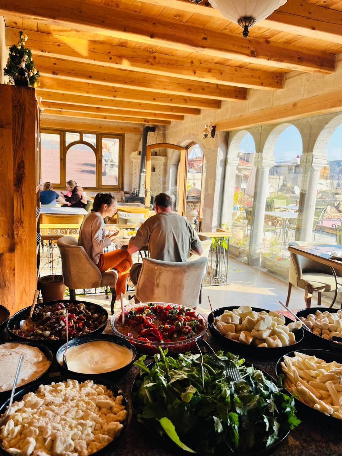 Caftan Cave Suites Göreme Zewnętrze zdjęcie