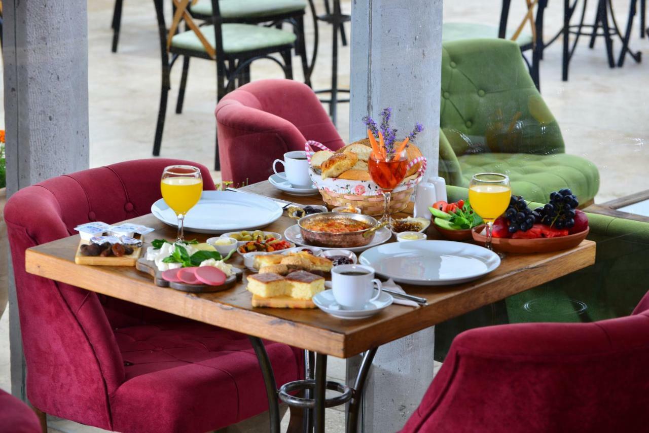 Caftan Cave Suites Göreme Zewnętrze zdjęcie